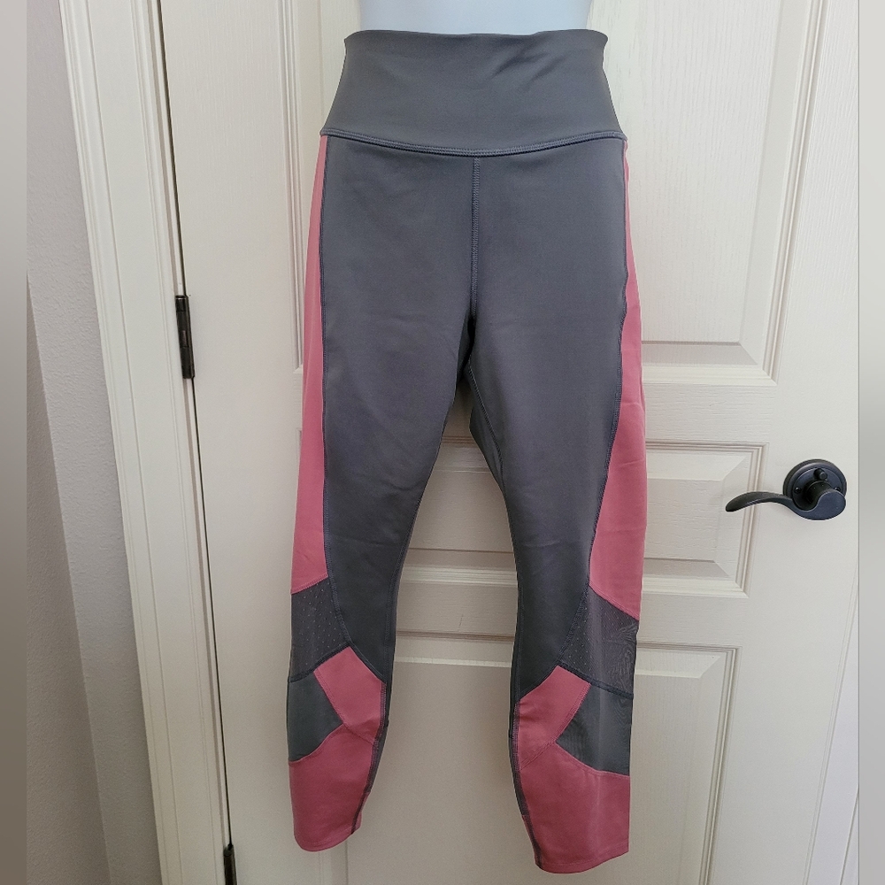 Avia Gray and Pink Athletic Leggings, Sz L, EUC
